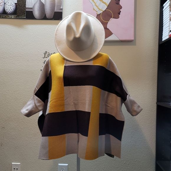 Stylish Soft Cozy Poncho - Picture 10 of 17